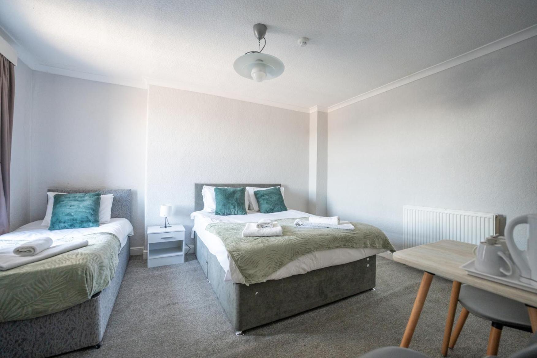 The Clifton Seafront Hotel 모아캠비 외부 사진