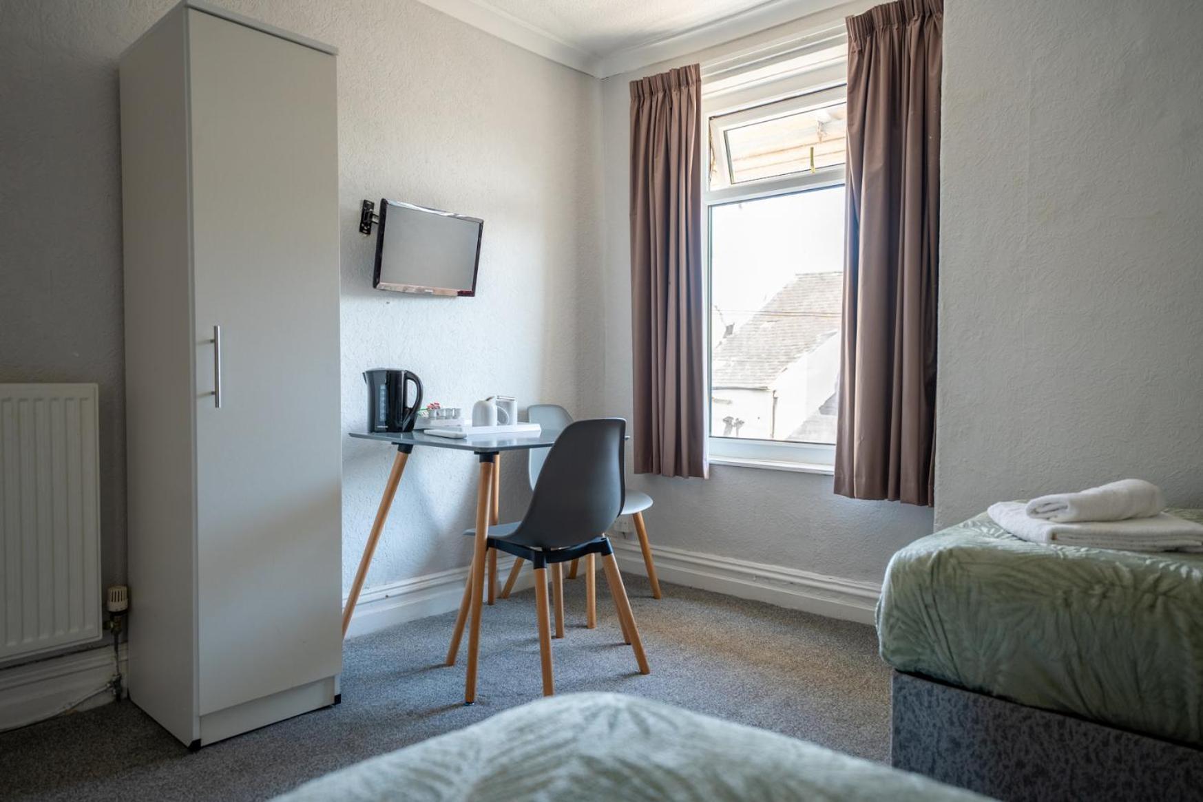 The Clifton Seafront Hotel 모아캠비 외부 사진